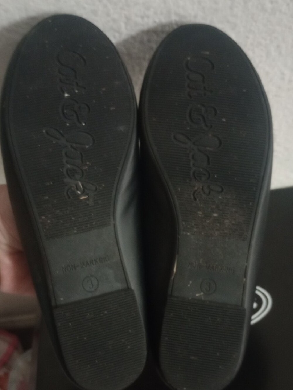 Cat & Jack Black Bow Ballet Flats - Picture 2 of 2